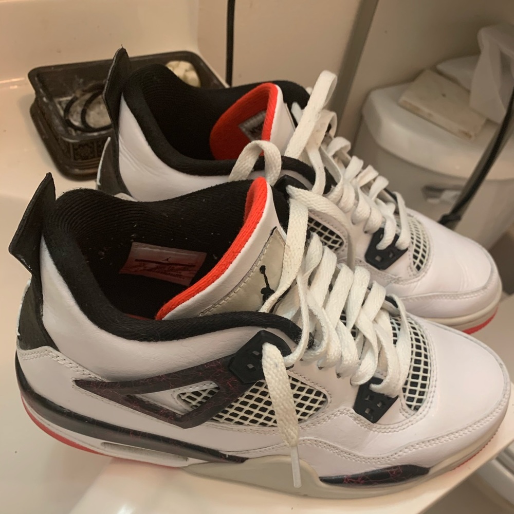 Kids air Jordan retro shoes